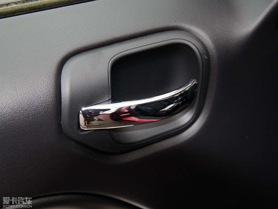 2014ָ(M) Ŀ 2.0L 򌾫Ӣ