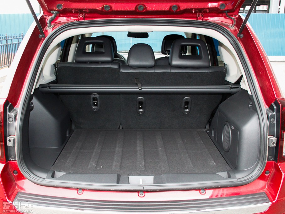 2014��ָ����(�M��) �Ŀ� 2.0L ��򌾫Ӣ��