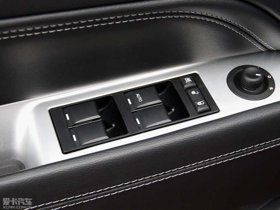 2014ָ(M) Ŀ 2.0L 򌾫Ӣ