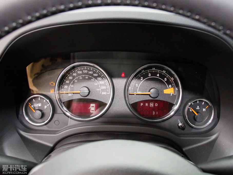 2014ָ(M) Ŀ 2.0L 򌾫Ӣ