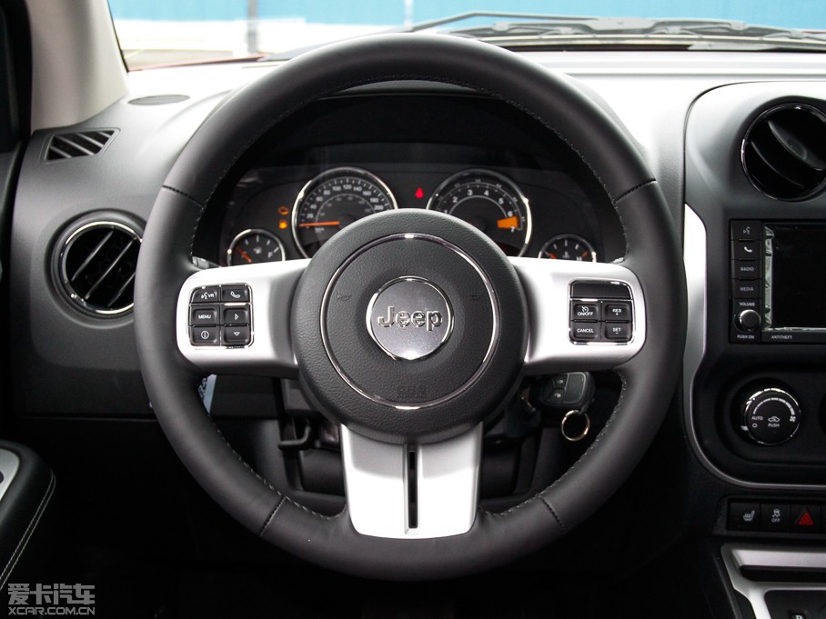 2014ָ(M) Ŀ 2.0L 򌾫Ӣ