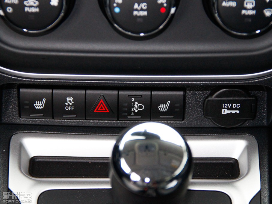 2014ָ(M) Ŀ 2.0L 򌾫Ӣ