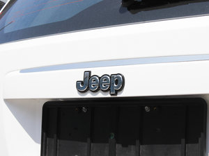 20142.0L (q)\Ӱ (x)(ji)^