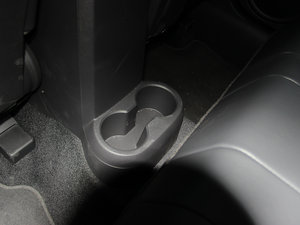 2014款2.0L 两驱豪华版 空间座椅