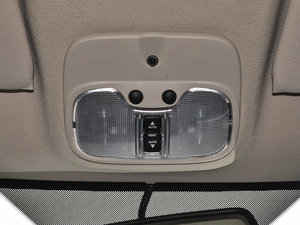 2014款2.4L 四驱蛇行珍藏版 中控区