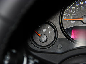 2014Ŀ 2.0L Mȡ п؅^