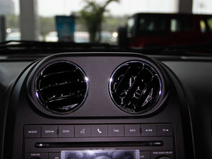 2014Ŀ 2.0L Mȡ п؅^