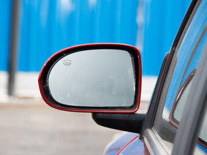 2014Ŀ 2.0L 򌾫Ӣ ^