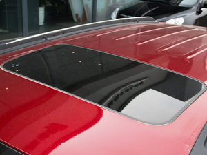 2014Ŀ 2.0L (q)Ӣ (ji)^