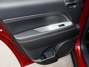 2014Ŀ 2.0L 򌾫Ӣ g