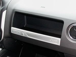 2014Ŀ 2.0L 򌾫Ӣ g