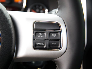 2014Ŀ 2.0L 򌾫Ӣ п؅^