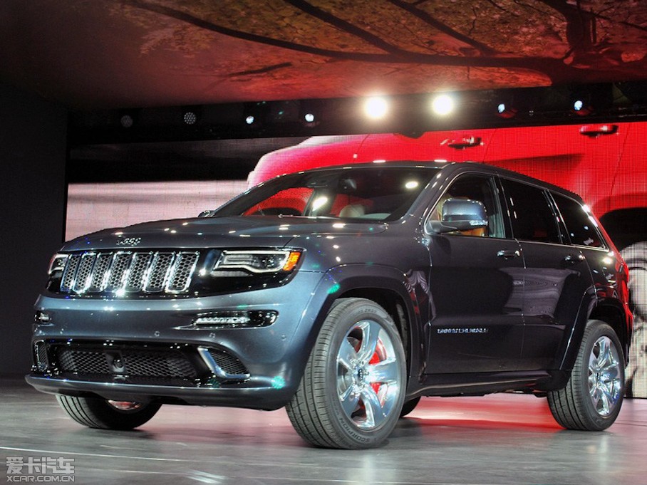 2014������Z�� SRT SRT8 6.4L