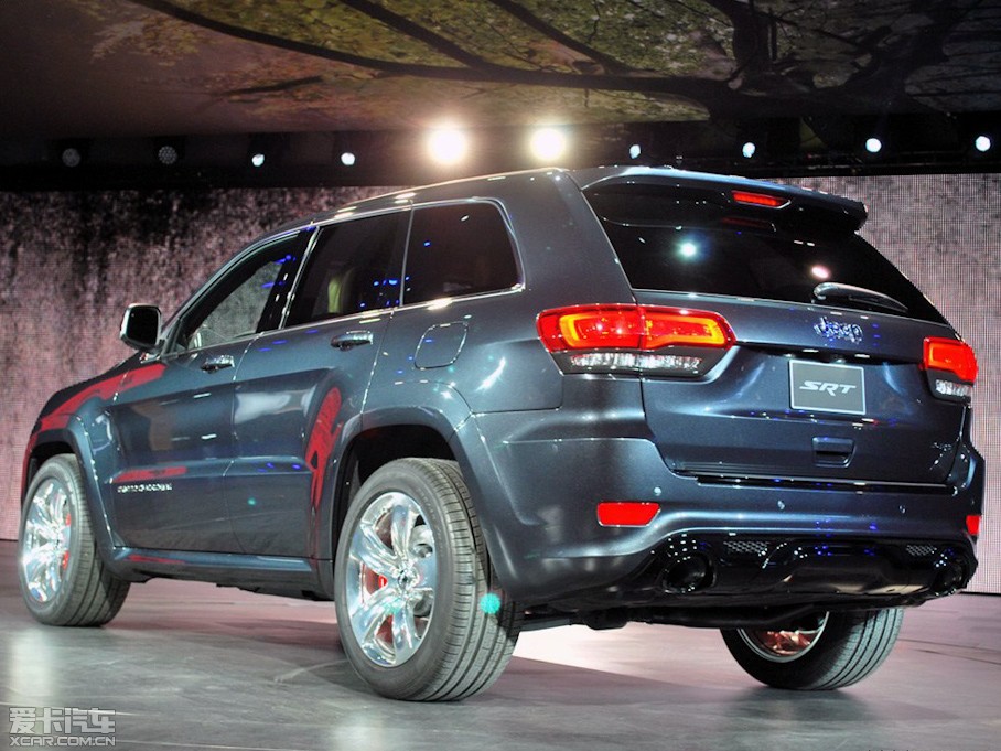 2014������Z�� SRT SRT8 6.4L