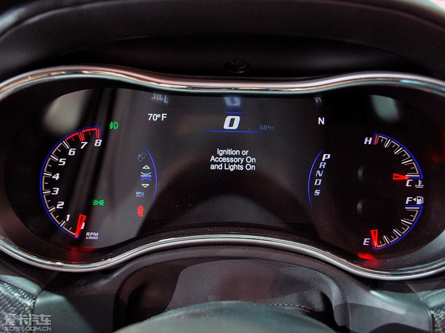 2014������Z�� SRT SRT8 6.4L