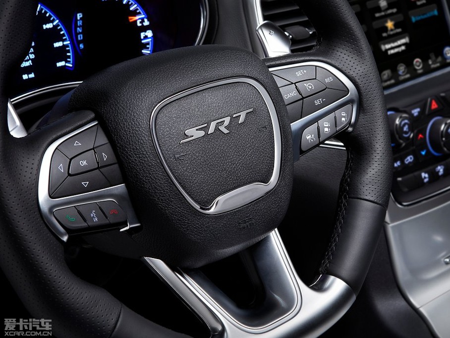 2014������Z�� SRT SRT8 6.4L