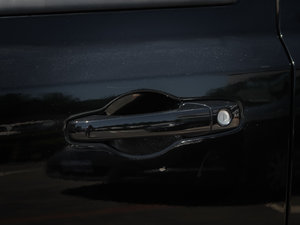2014款2.0L 两驱运动版 主驾门拉手