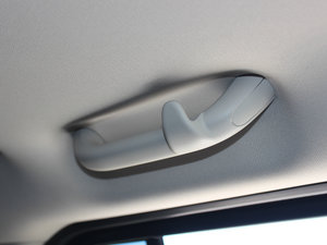 20142.0L (q)\(yn)(dng) g