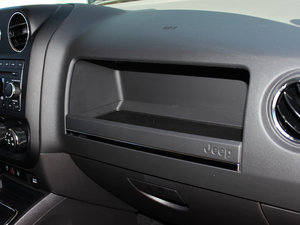 20142.0L (q)\(yn)(dng) g