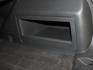 2014款2.0L 两驱运动版 空间座椅