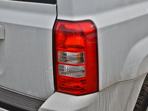 20142.4L (q)\Ӱ (ji)^