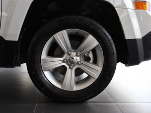 2014款2.0L 两驱运动增强版 细节外观