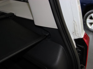 2014款2.0L 两驱运动增强版 空间座椅