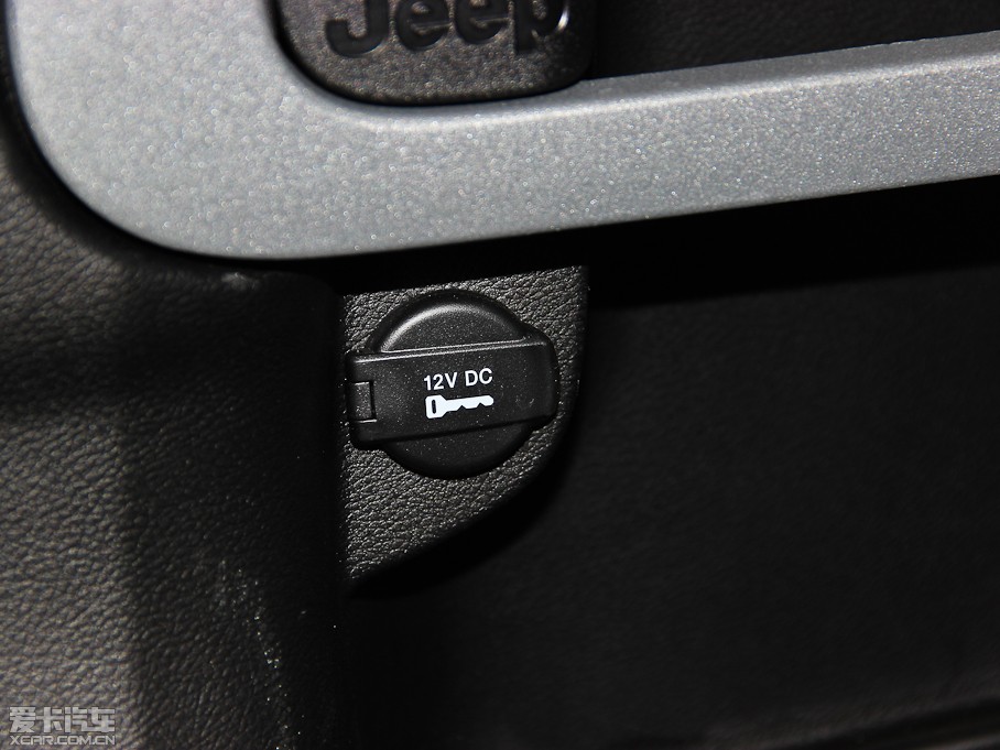 2014�����ɹ�(�M(j��n)��) 2.4L ���A��