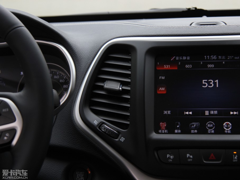 2014�����ɹ�(�M��) 2.4L ���J��