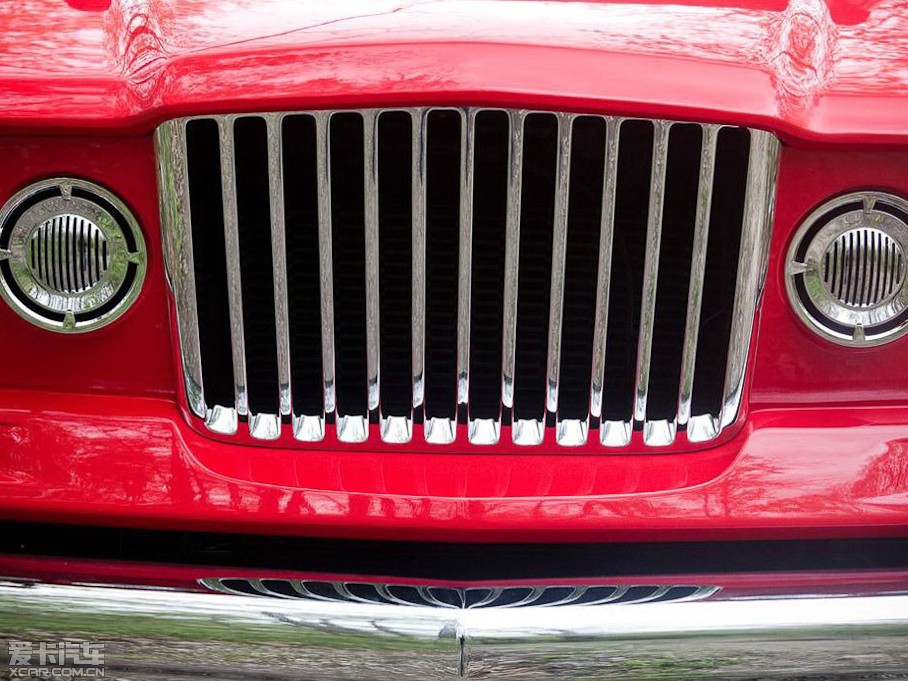 2012��Jeep J12 ������