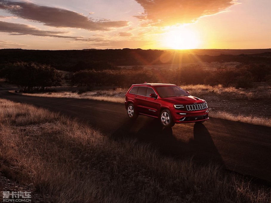 2014������Z�� SRT 