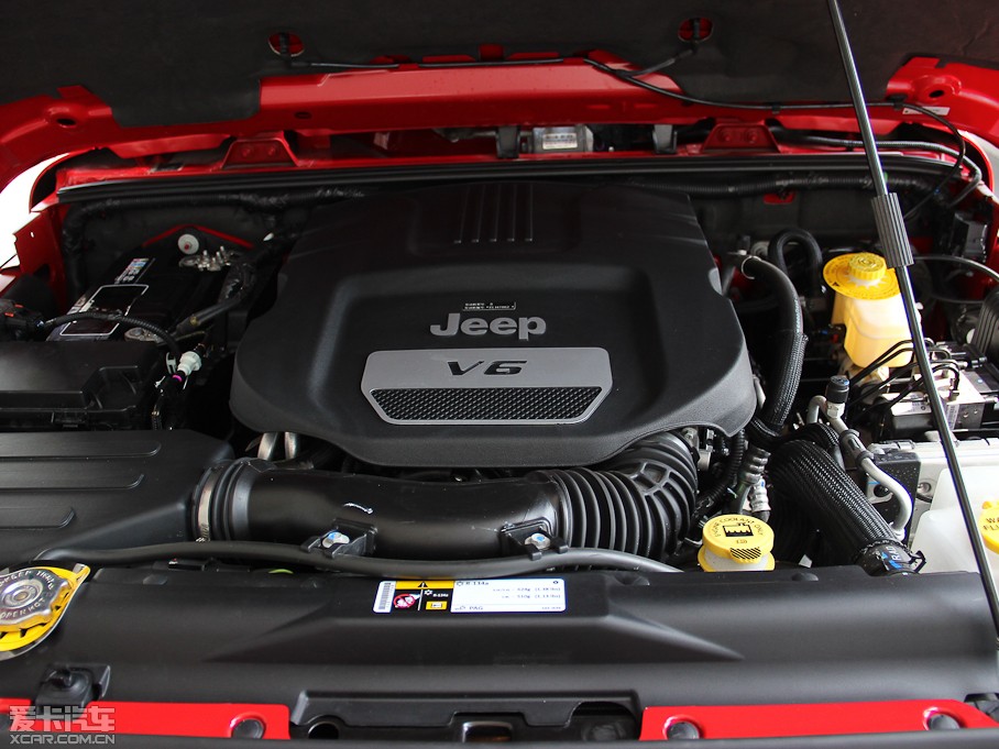 2014R 3.0L T(mn) Sahara