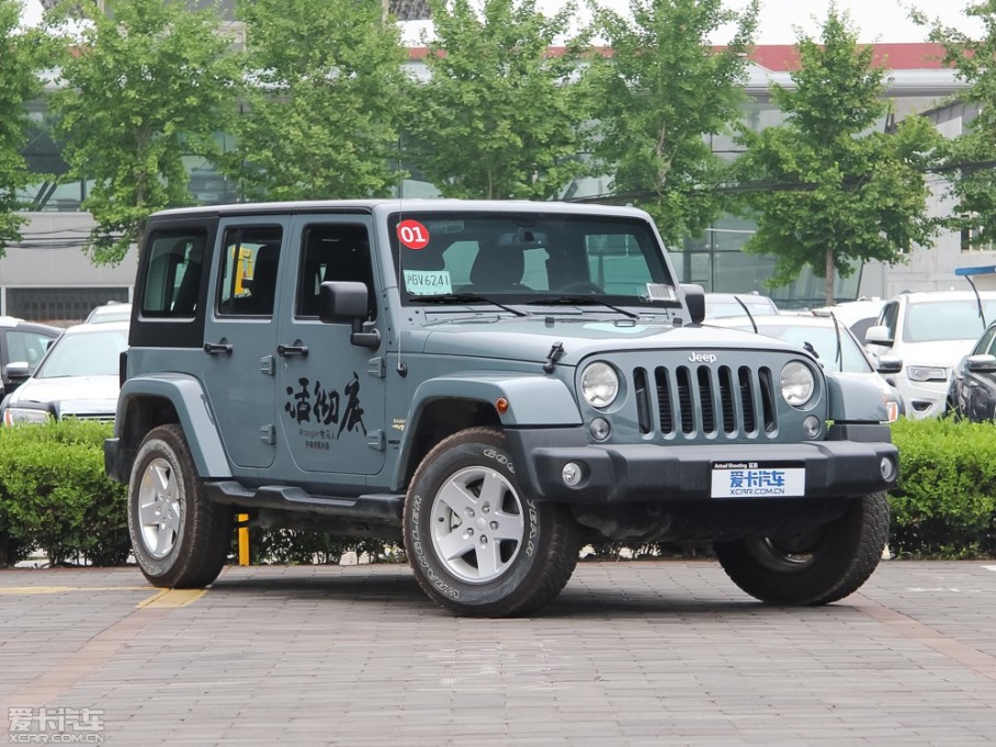 515գJeep2.8TDSaharaŰʽУۼ42.99򡣴˴е˲Ͱװ˸ǿЧĶܳɣۺͺĽ8.8L/ٹ