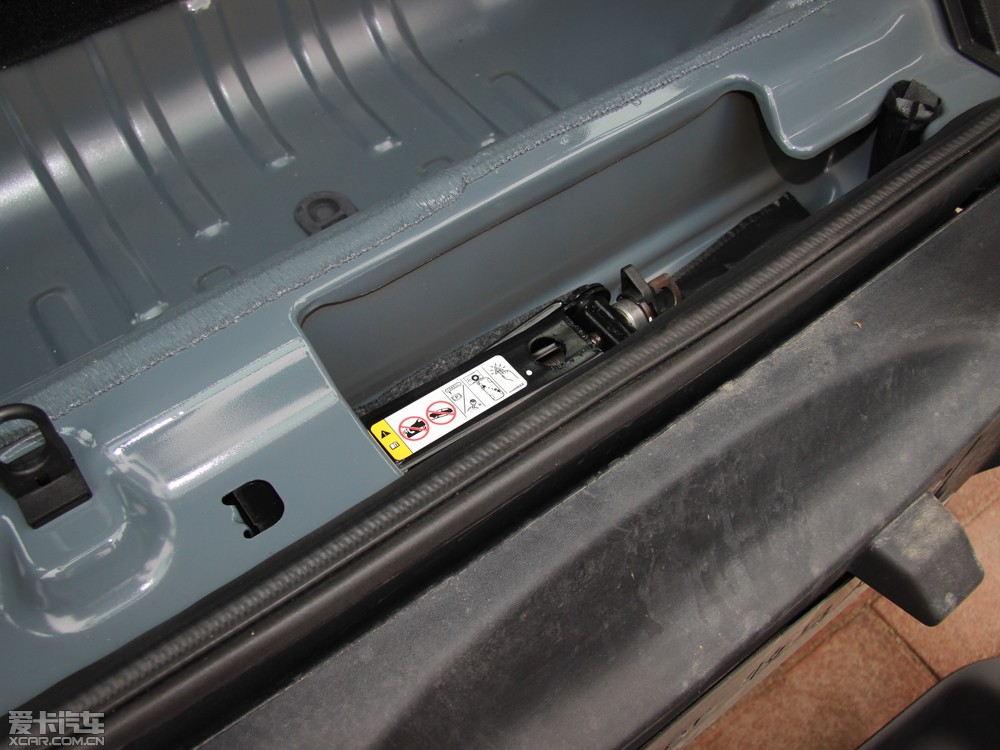 2014R 2.8TD T Sahara