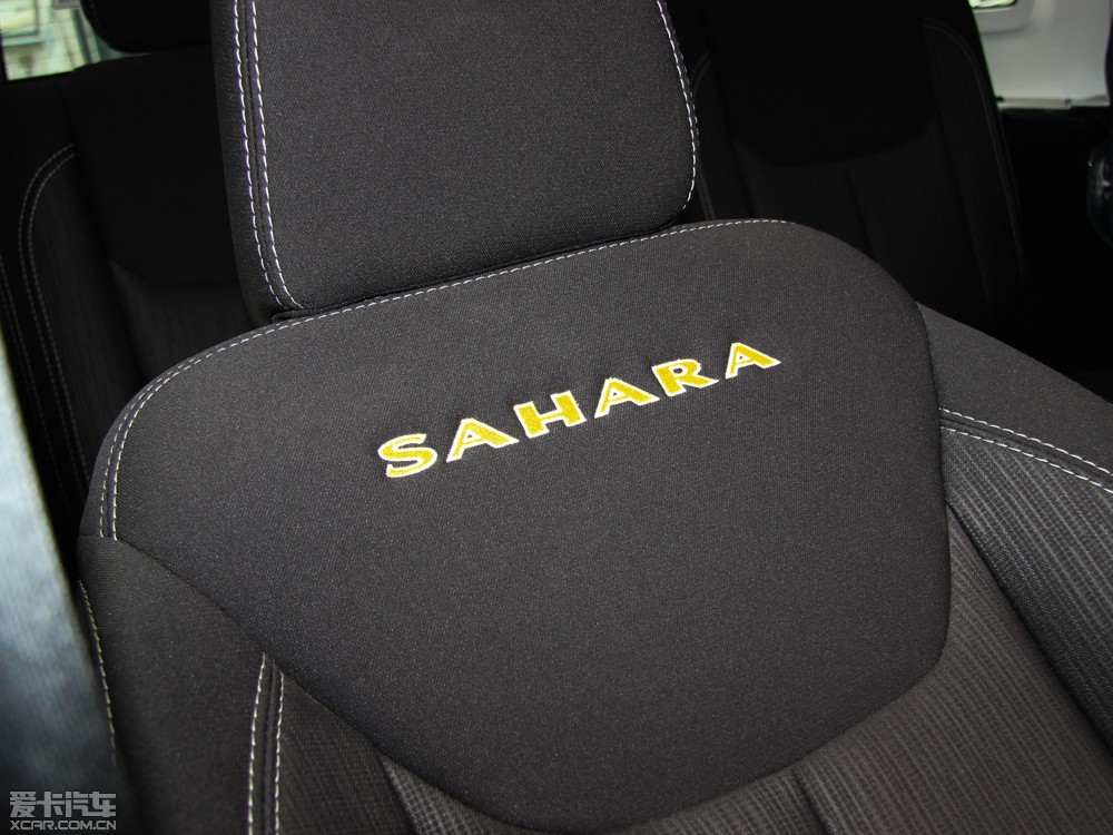 2014R 2.8TD T Sahara