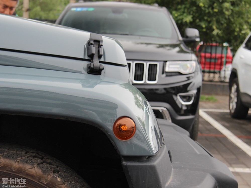 2014R 2.8TD T Sahara