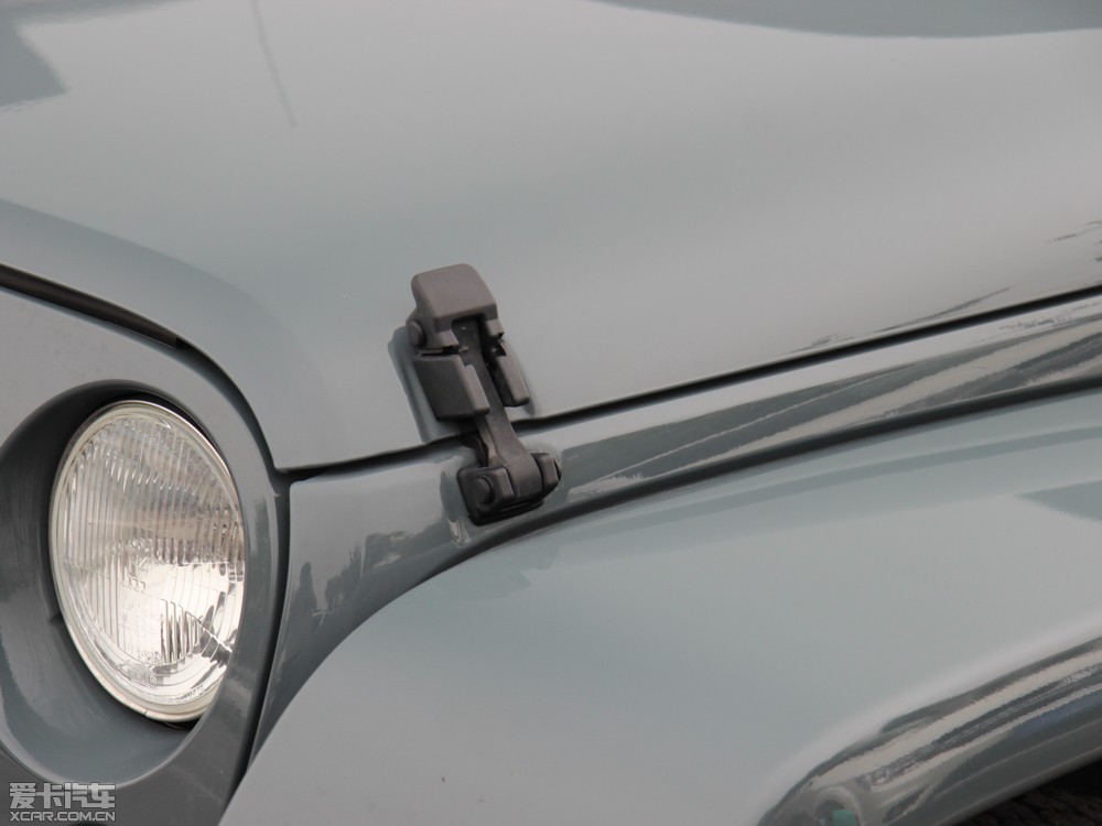 2014R 2.8TD T Sahara