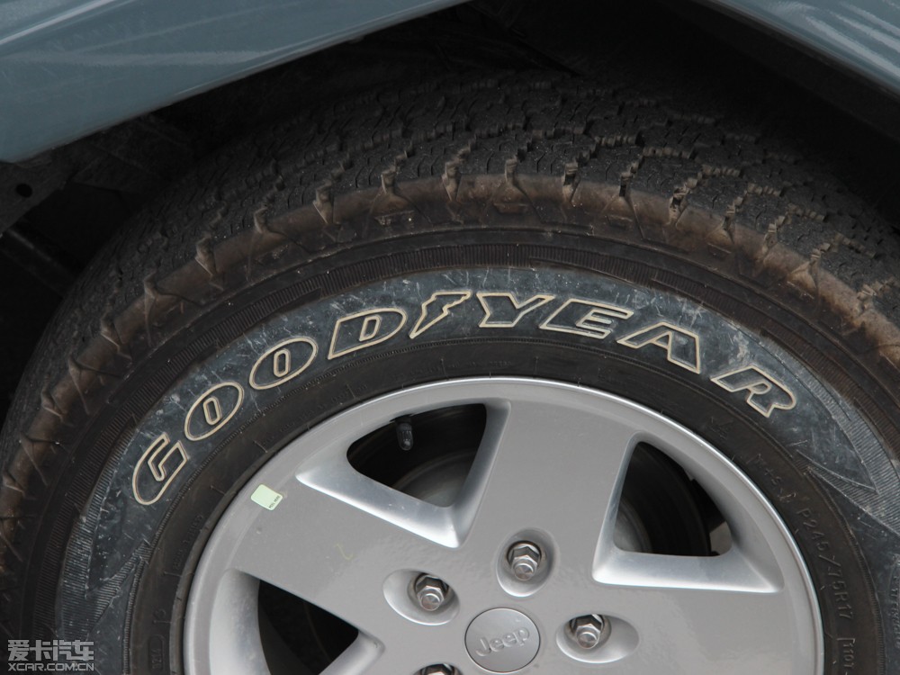 2014R 2.8TD T Sahara