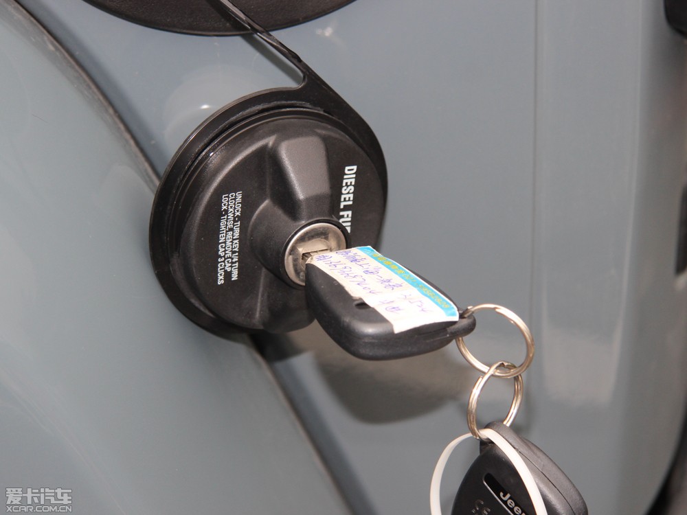 2014R 2.8TD T Sahara