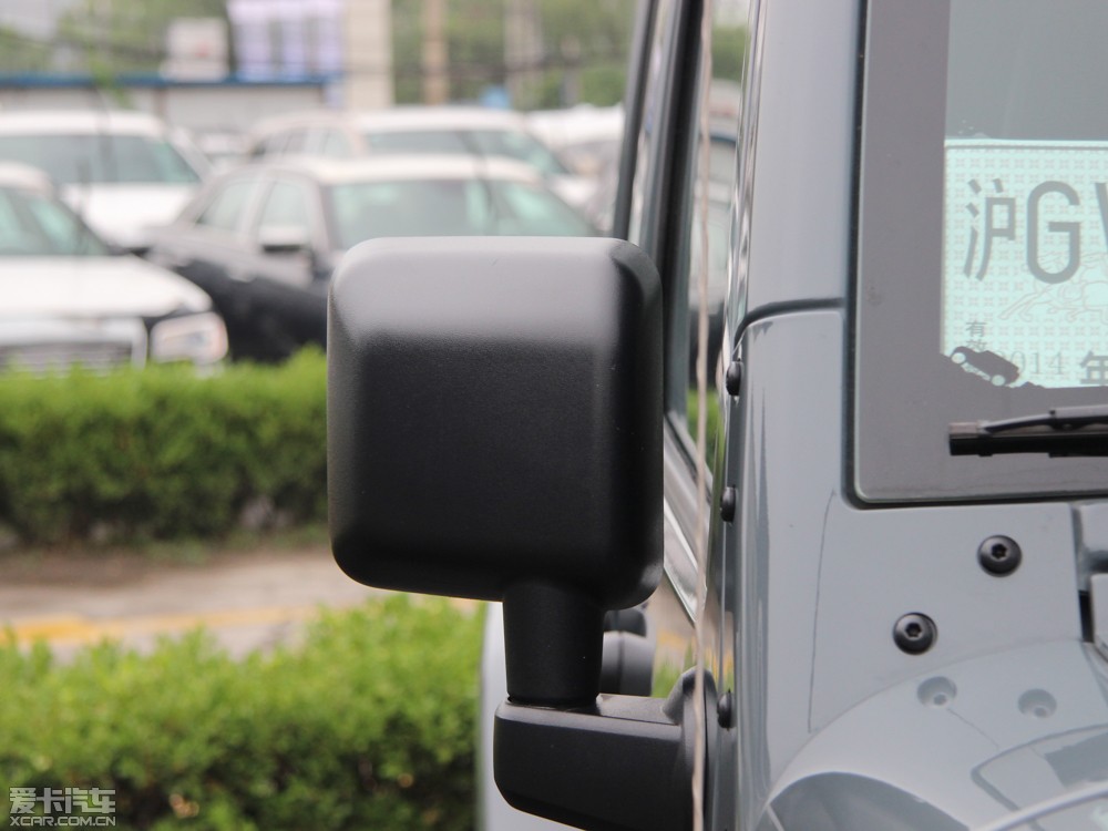 2014R 2.8TD T Sahara