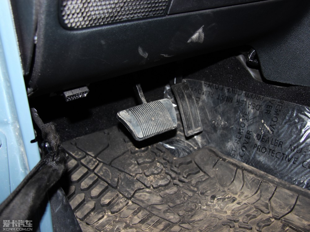 2014R 2.8TD T Sahara