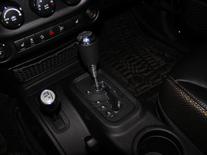 2014款3.6L 龙腾典藏版 中控区