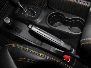2014款3.6L 龙腾典藏版 中控区