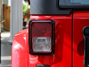 20143.0L T Sahara (ji)^