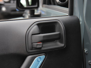 20142.8TD T Sahara g