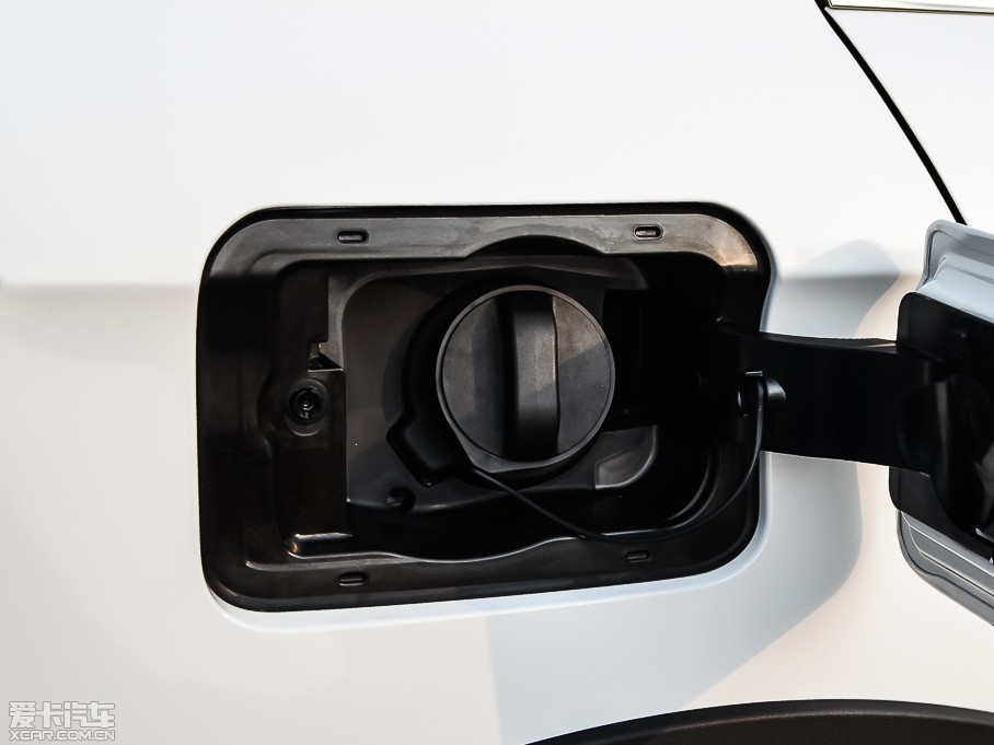 2015���^��3����SUV 1.6T �ք�(d��ng)����(d��ng)��