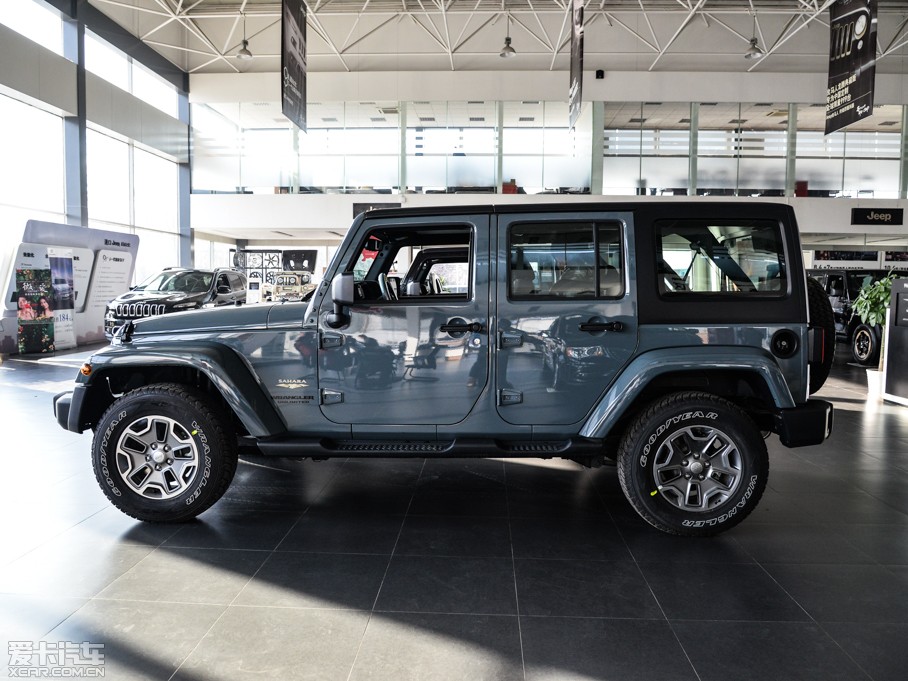 2015R 3.0L T(mn) Sahara