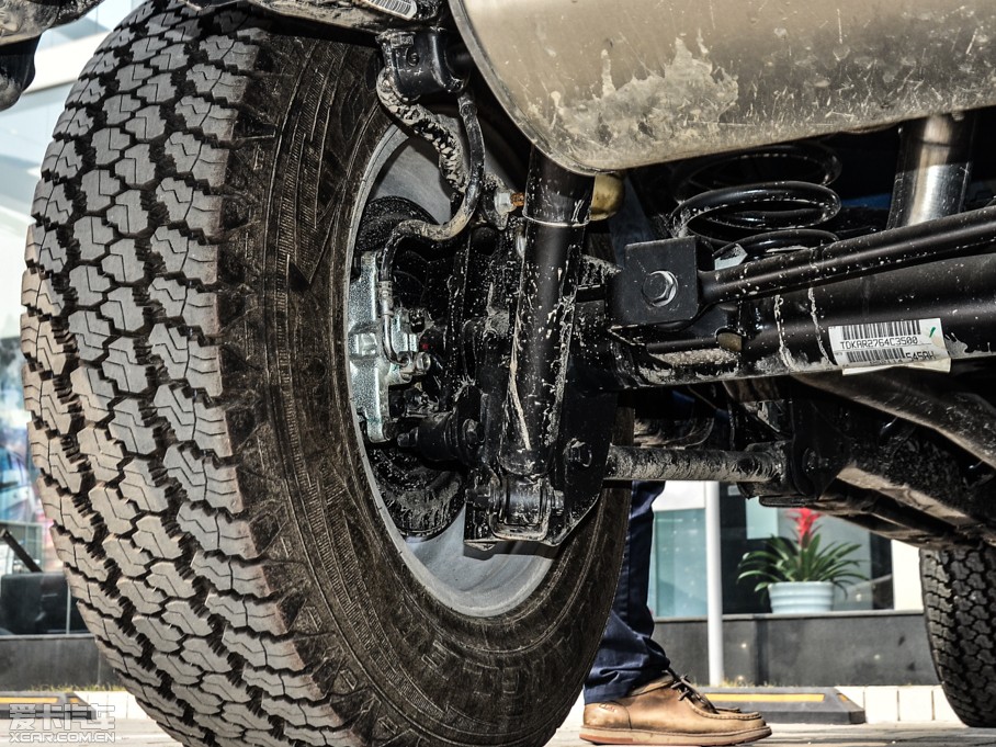 2015R 2.8TD T Sahara