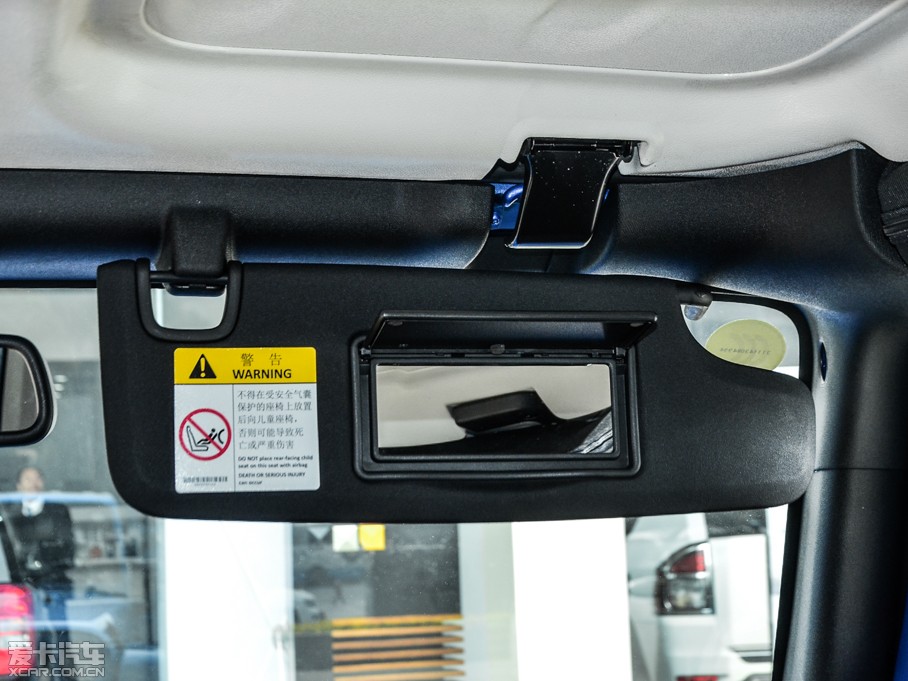 2015R 2.8TD T Sahara