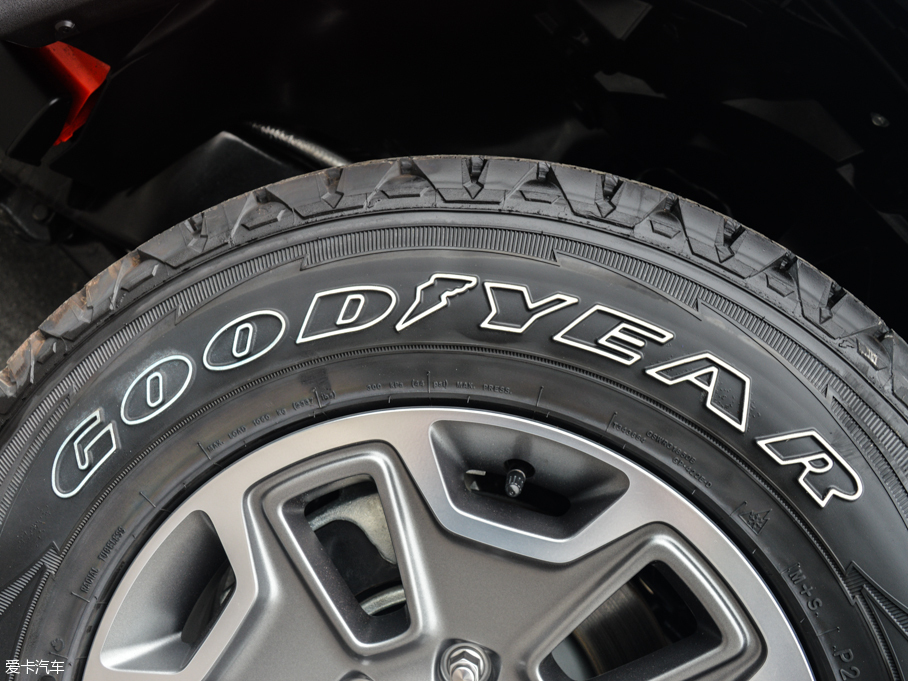 2015�����R�� 3.6L ���T������ Rubicon